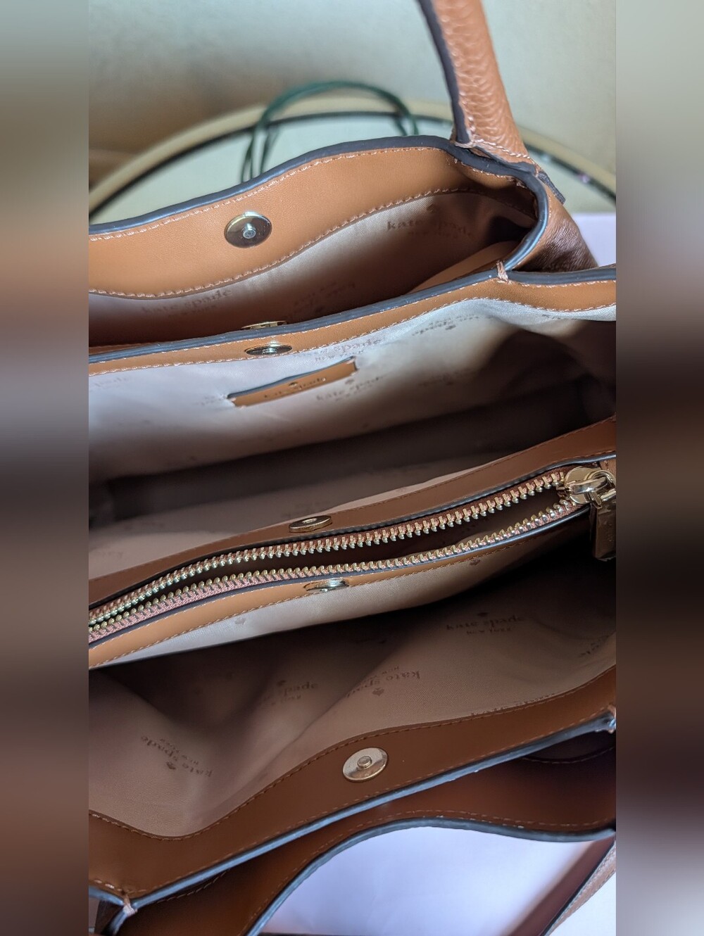 Kate Spade Dumpling π₯ Satchel π€ - Picture 5 of 9